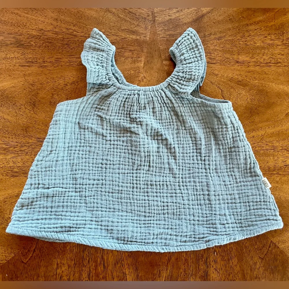 Gauze Tank and Bloomer Set in Sage (3-6 months) - Picture 3 of 6